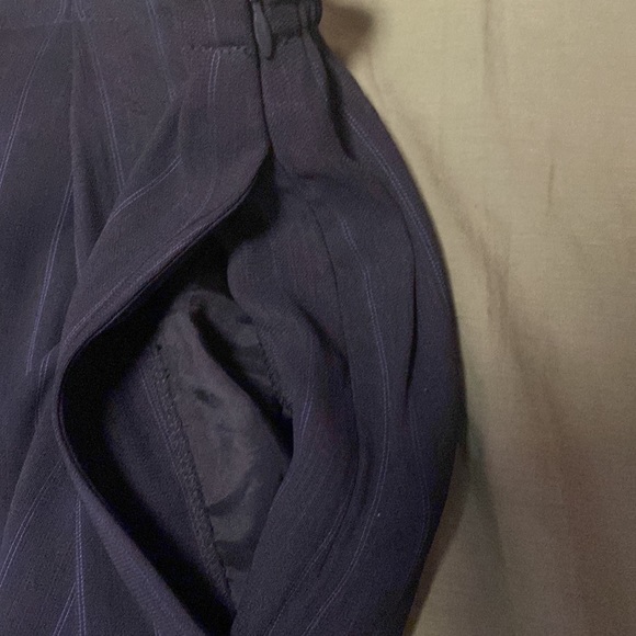 Valerie Stephens woman navy pinstripe suit - Picture 9 of 11